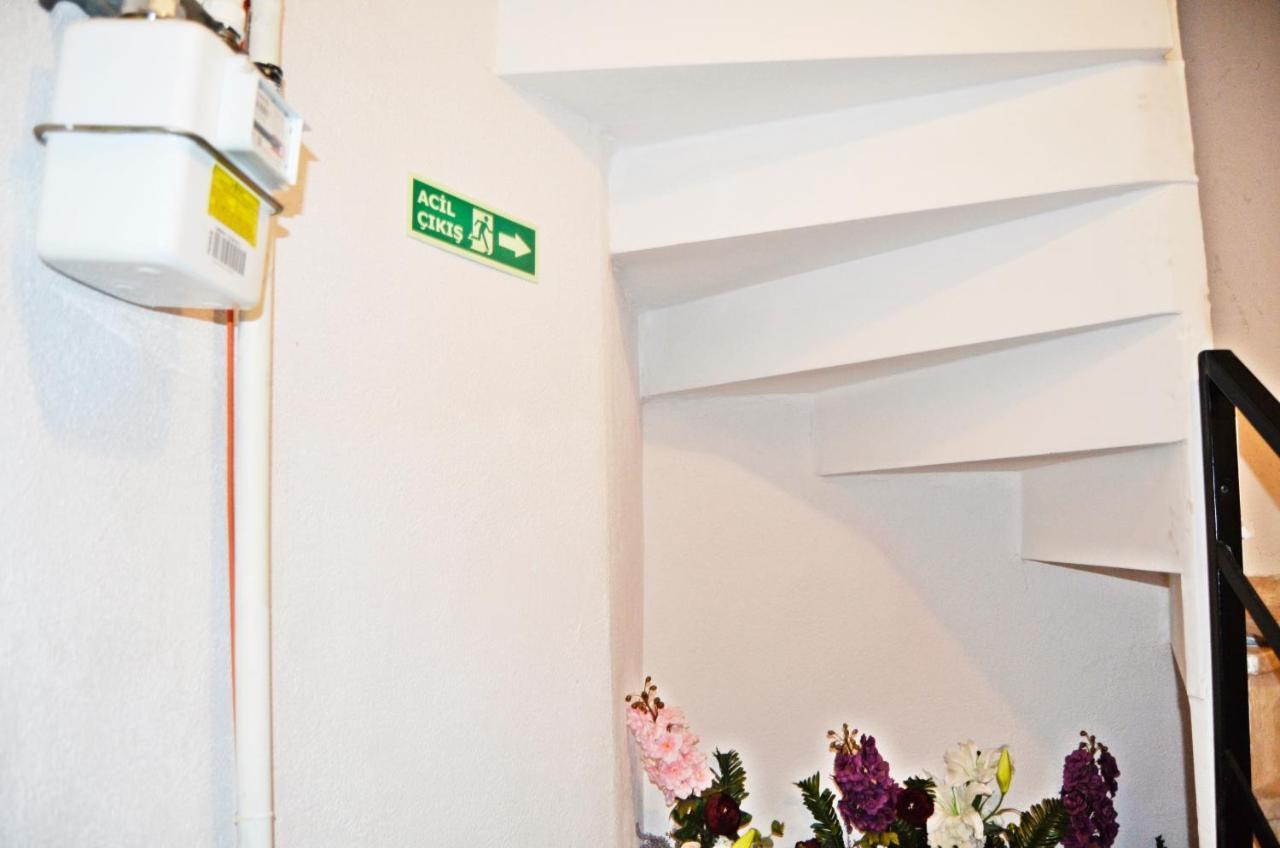 Maria Apart Hotel Close To Galata Tower And Taksim Istanbul Exterior photo